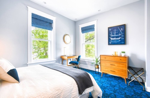 Hudson Hotel | Hudson Whaler