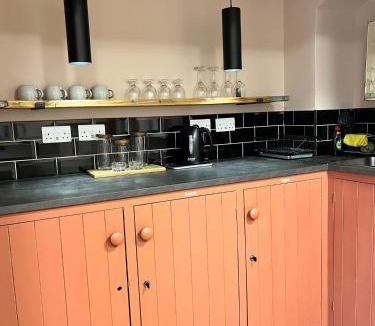 Castle Cary House | Hues - Castle Cary