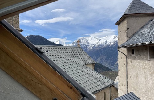 Huez-en-Oisans Ski Chalet | Huez - 6 personnes - 250m des pistes