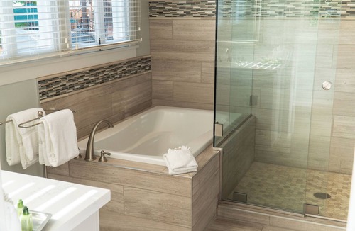 Jackson Hole Hotel | Huff House Inn and Cabins