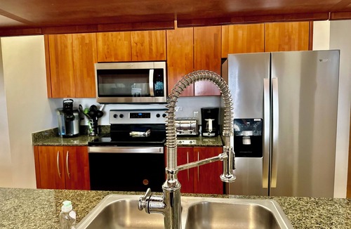 Brickell Condo | Huge 1 Bedroom 2 king beds in Brickell -Free Parking