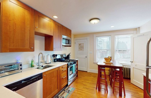 North Cambridge House | Huge 2 bed, 2 baths, Harvard, Porter Davis SQ