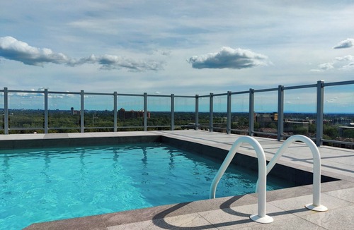 Laval Condo | Huge - 2 Bedroom Condo - w/POOL and GYM