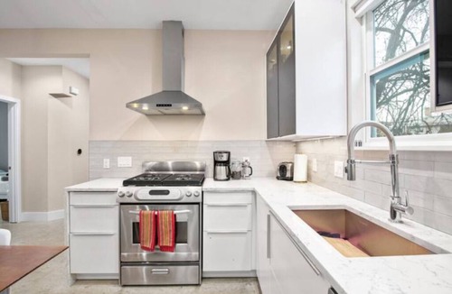 Central East Austin Villa | Huge 3 Home Property - Walk to Downtown!