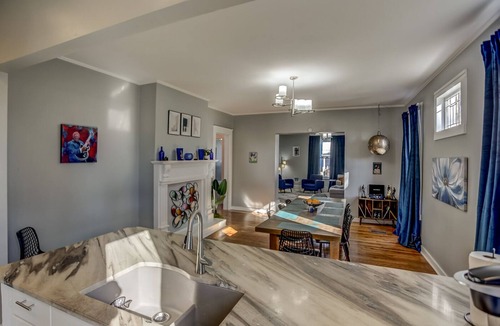 Medical District House | Huge 4,500 space: 6 bedrooms, 4 En-Suites, privacy, open concept, gated parking