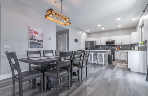 Estrella Vista House | Huge 4 bedroom home filled with entertainment for all!