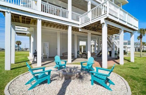 Indian Beach House | Huge beach house with great views, steps from sand