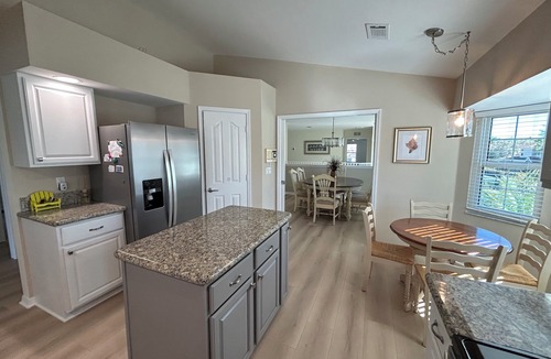 East Naples Condo | Huge Carriage home in beautiful Windstar on Naples Bay,