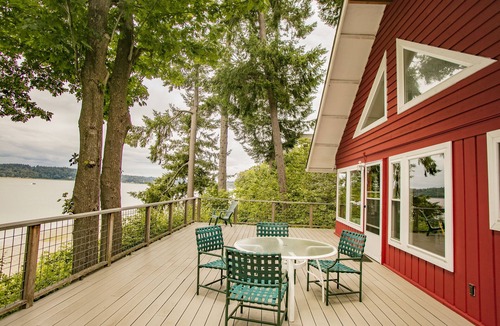 Vashon Island Cabin | Huge deck, spectacular views and the beach. Waterfront hideaway.