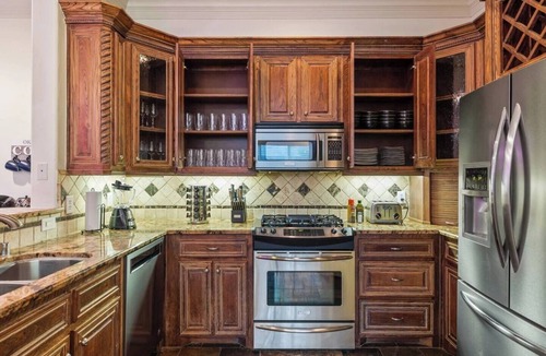 Glencoe House | Huge Home w/Gameroom, Patio, & Secret Room!
