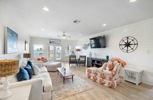 Surfside Beach House | Huge Home With Game Room, Large Deck and Bunk Room
