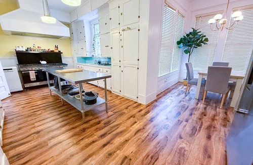 Westfort House | Huge house, perfect for big families & large groups