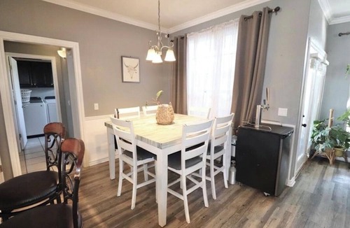 Norman House | Huge Smart-Home 3ponds fishing 3.5 mi to OU in Norman, pool, outdoor patio, PETS