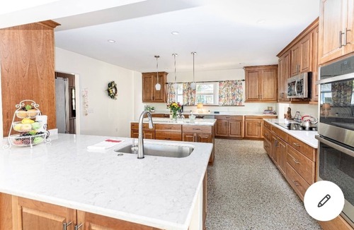 Gwaltney Estate House | Huge waterfronthome on historic St. Andrews Bay