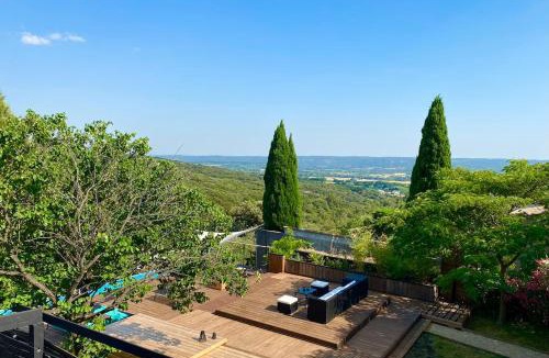Saint-Maximin Apartment | Huguette Gîte, Cozy and bright