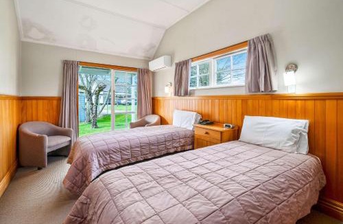 Rangatira Park Hotel | Huka Falls Resort