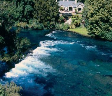 Taupo Cabin | Huka Lodge