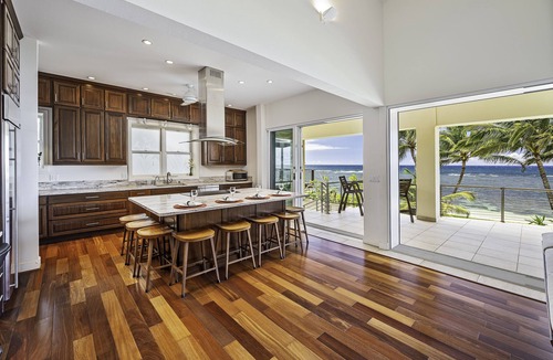 Mokuleia House | Hula House - Beachfront North Shore Oahu