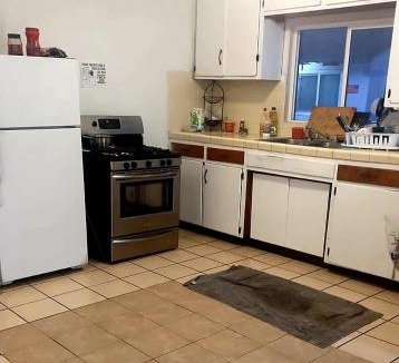 El Monte Hostel | Humble Abode at El Monte