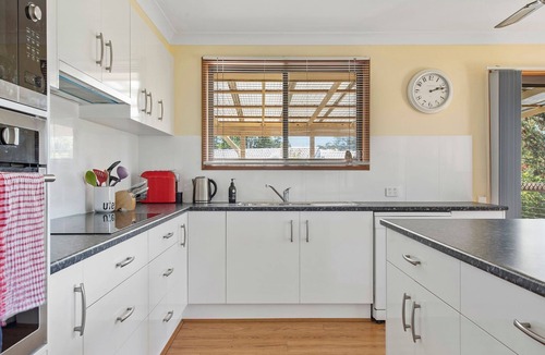 Mollymook House | Humble Abode in Mollymook