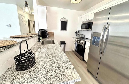Lubbock House | Humble Haven - 2BR/1BA - Close to Hospitals