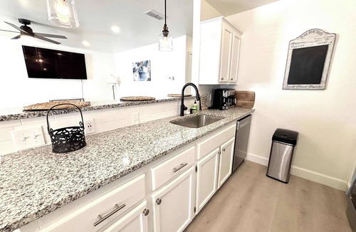 Lubbock House | Humble Haven - 2BR/1BA - Close to Hospitals