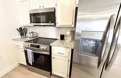 Lubbock House | Humble Haven - 2BR/1BA - Close to Hospitals