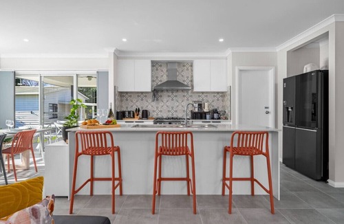 Lake Hume Village House | Hume Have - Lake Hume