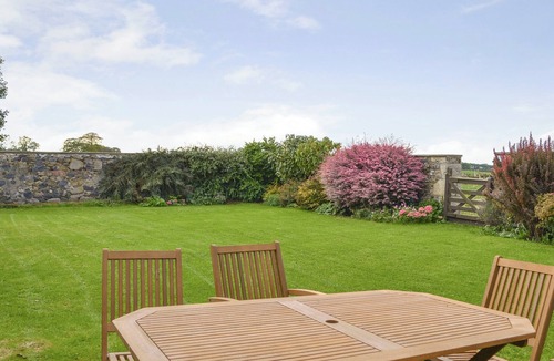 Kelso Cottage | Hume Orchard Steading