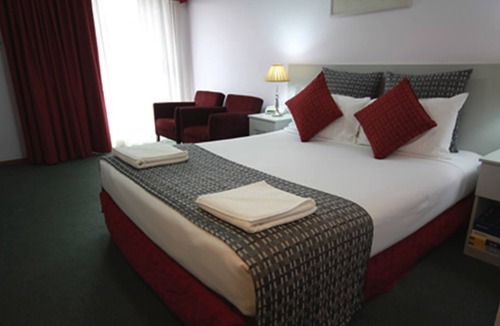 Fawkner Hotel | Hume Villa Motor Inn