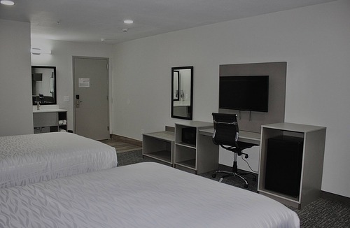 Millersville Hotel | Hummingbird Hotel