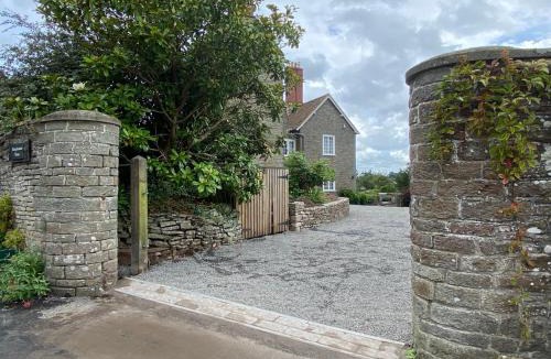 Temple Cloud House | Humphreston House