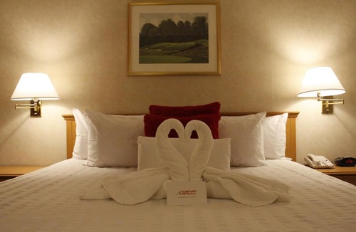 Downtown Winnipeg Hotel | Humphry Inn and Suites