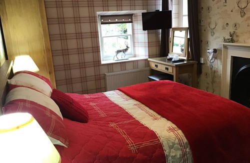 Jedburgh Hotel | Hundalee House B&B