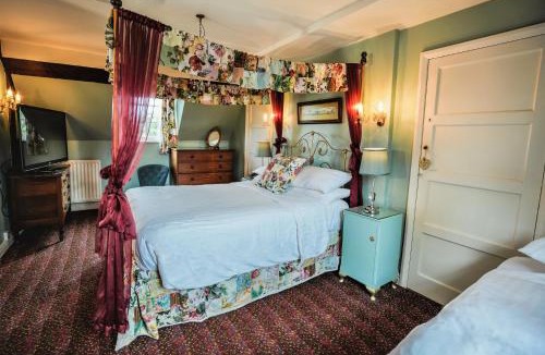 Norton Hotel | Hundred House Hotel