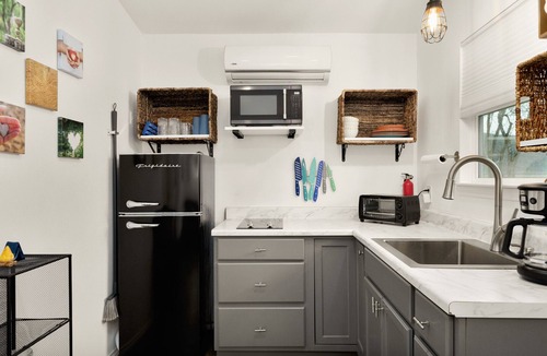 New Braunfels Ski Chalet | Hunka Hunka River Cabin Retreat