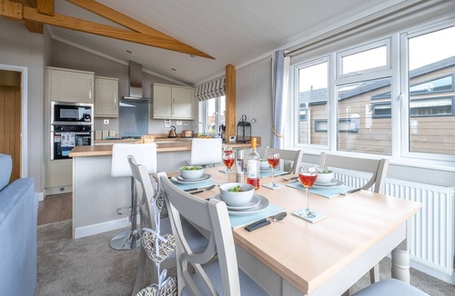 Leiston Cottage | Hunky-Dory - Sleeps 4