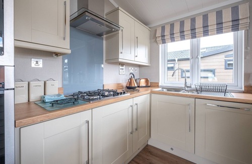 Leiston Cottage | Hunky-Dory - Sleeps 4