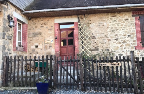 Ladignac le Long Apartment | Hunnyfields hamlets retreat