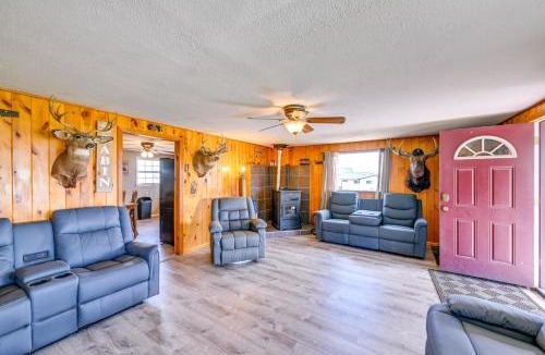 Encampment House | Hunt, Fish & Hike: Home w/Deck in Encampment