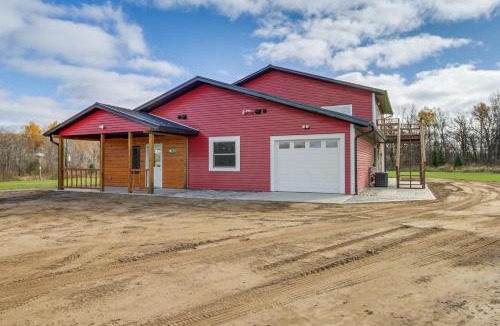 Pequot Lakes House | Hunt, Hike & Explore! Private Home in Pequot Lakes