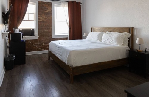 Saint Cloud Hotel | Hunter Arms Hotel