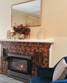 Euroa House | HUNTER COTTAGE EUROA - "A great weekend escape"