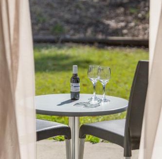 Rutherford Hotel | Hunter Gateway Motel