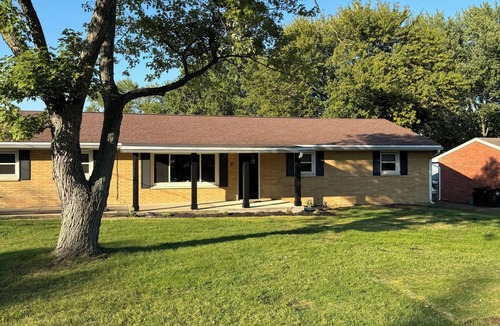 Franklin House | Hunter Hideaway: charming 3 bed/ 2 bath