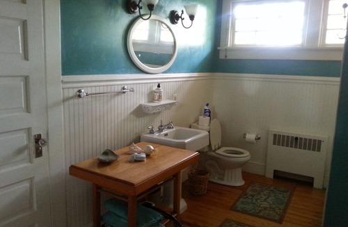 Madison Bed & Breakfast | Hunter House Bed and Breakfast