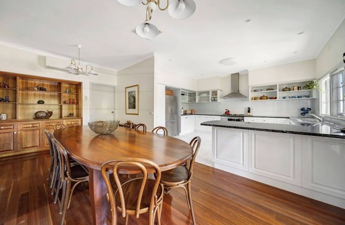 Castlemaine House | Hunter House - Castlemaine