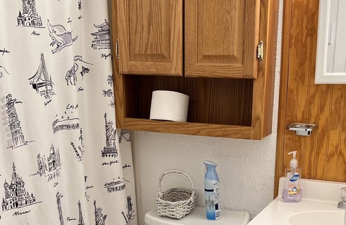 Hunter House | Hunter Mountain View Townhome - 3mins to Ski Slopes