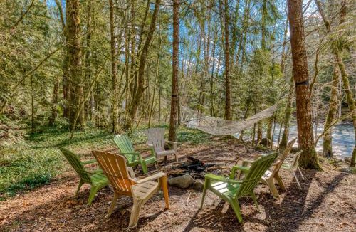 Zigzag House | Hunter's Haven