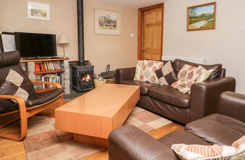 Skelwith Bridge Cottage | HUNTER'S MOON, pet friendly, with open fire in Skelwith Bridge